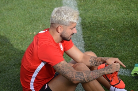 Álvaro Vadillo se ejercita en una sesión de entrenamientos de la presente pretemporada (Foto: José Velasco) Álvaro Vadillo se ejercita en una sesión de entrenamientos de la presente pretemporada (Foto: José Velasco)