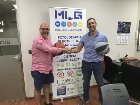 Firma del acuerdo de patrocinio entre Ramón y Cajal y MLG (RACA)