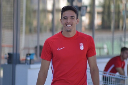 Martínez ha saltado al césped con una sonrisa (GRJ)  