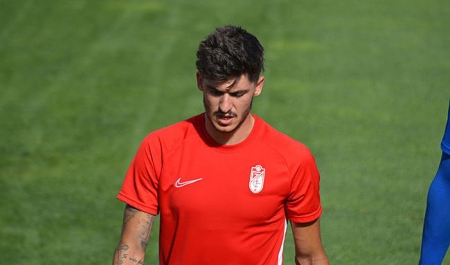 Carlos Neva da el salto al primer equipo (GRJ) 