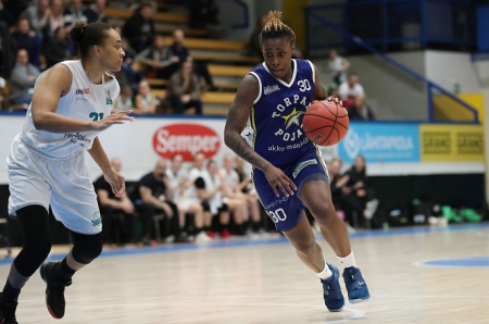 Ladondra Jonhsson es el nuevo fichaje del Grupo Hafesa Raca (VILLE VUORINEN / BASKET.FI)