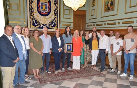 El Ayuntamiento de Motril ha recibido a Javi Martín (AYTO. MOTRIL)