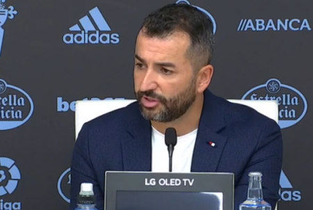 Diego Martínez, en la rueda de prensa post-partido (GRANADA CF) Diego Martínez, en la rueda de prensa post-partido (GRANADA CF)