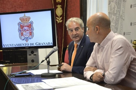Presentación de las actividades deportivas del Ayuntamiento de Granada (JAVIER ALGARRA)