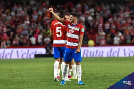 Neva celebra el triunfo ante el Leganés (BALDOMERO) 