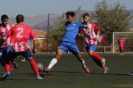 El Almuñécar City se deshizo del Atlético La Zubia (@CDALMUÑÉCARCITY)