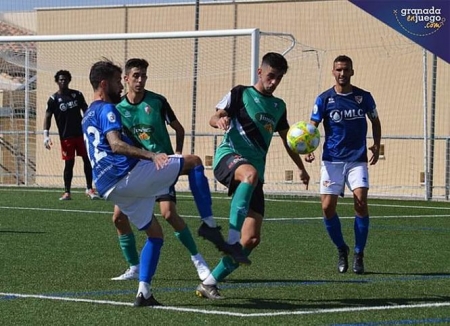 El Huétor Vega quiere conseguir su primera victoria (J. PALMA)