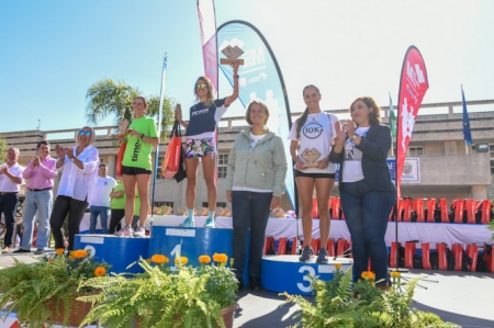 Podio femenino de la Media Maratón de Motril (AYTO. MOTRIL) 