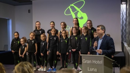 Presenatción del Club Granada de Gimnasia rítmica (ALTIUM)