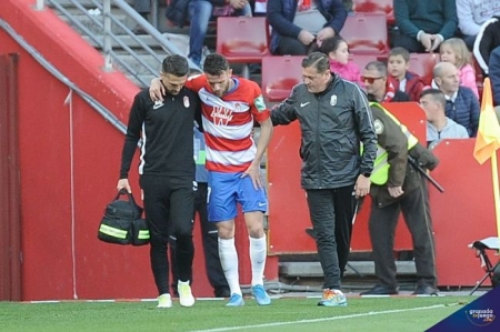 Quini tras sufrir la lesión de gravedad (GRJ)