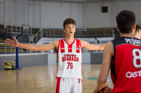 Ángel Corpas durante un partido con su equipo (FUNDACIÓN CB GRANADA)