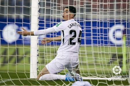 Carlos Fernández tras fallar una ocasión ante la SD Eibar (LA LIGA)