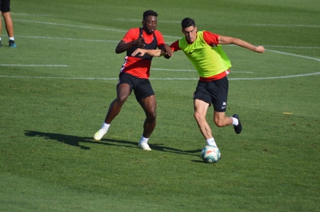 Carlos Fernández durante un entrenamiento (GRJ)