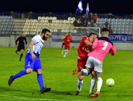 El Motril se trajo un punto de la victoria (MUCHO DEPORTE / ARCHIVO)