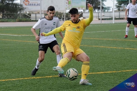El Cubillas no ha podido puntuar ante el Rincón (JOSÉ M. BALDOMERO / ARCHIVO) 