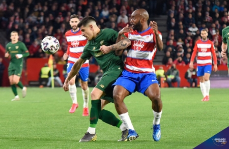 Sin fútbol las dos próximas semanas en la Liga Santander (JOSÉ M. BALDOMERO) Sin fútbol las dos próximas semanas en la Liga Santander (JOSÉ M. BALDOMERO)