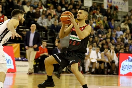 El Covirán Granada no jugará este sábado ante Ourense (JOSÉ VELASCO) 