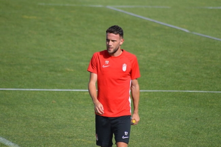 Quini durante un entrenamiento previo a su lesión (GRJ)