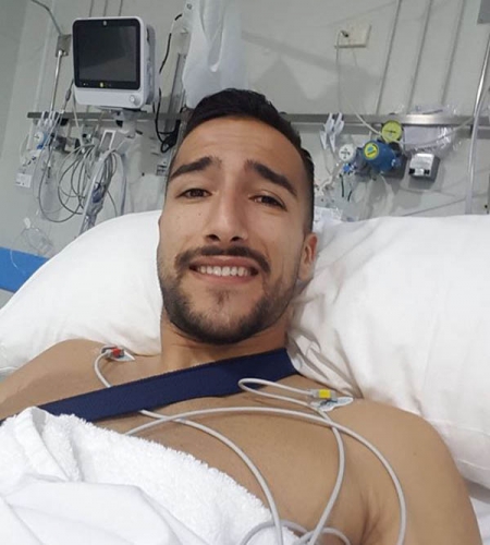 Jorge Sánchez después de la primera operación 