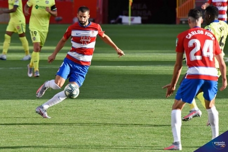 Gonalons terminó tocado el partido ante el Getafe (BALDOMERO)