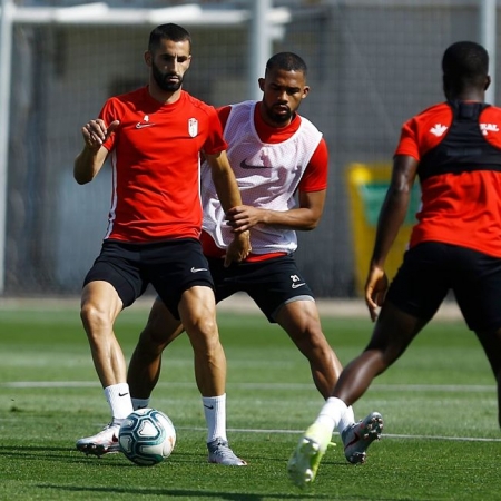 Gonalons deja su puesto a Herrera (LALIGA)