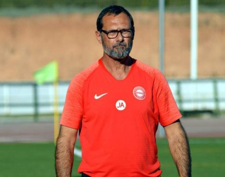 Juan Carlos Añón, técnico del Almuñécar City (J. PALMA)