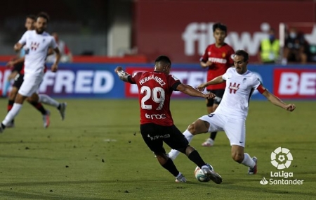 El Granada se fajó en Mallorca (LALIGA)