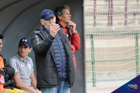 Pepe Sánchez seguirá al frente del Cubillas (JOSÉ M. BALDOMERO) 