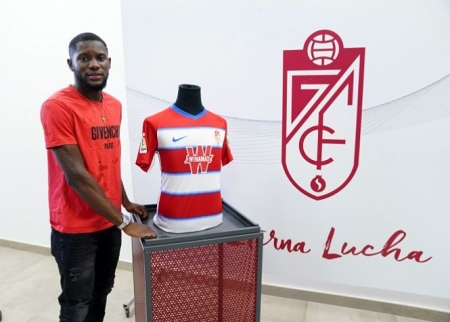 Fobi Kingsley ya ejerce como jugador del Granada (GRANADA CF)