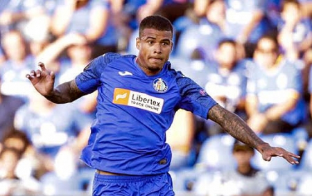 Kenedy en un encuentro con la camiseta del Getafe la pasada temporada