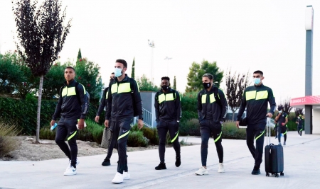 La expedición del Granada ha partido desde la Ciudad Deportiva esta mañana (GCF) La expedición del Granada ha partido desde la Ciudad Deportiva esta mañana (GCF)