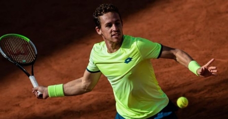 Imagen del partido de Roberto Carballés (WORLD TENIS) 