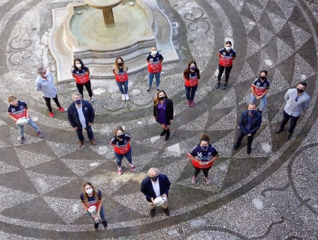 Recepción en el Ayuntamiento de Granada al equipo femenino de Rugby del club Escoriones (AYUNTAMIENTO DE GRANADA) 