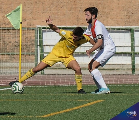 Los alboloteños se anotaron la victoria en la primera jornada del campeonato (JOSÉ M. BALDOMERO)