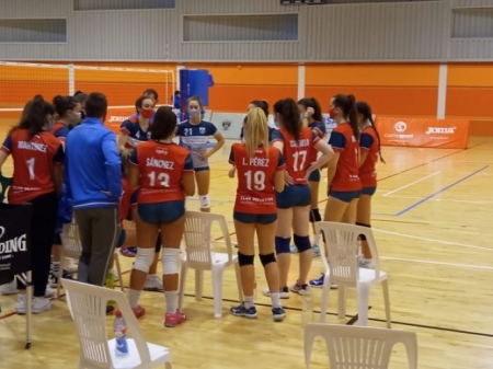 El Universidad de Granada tuvo un partido plácido (DEPORTES UGR) 