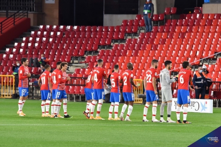 El Granada buscará esta noche un triunfo que podría ser histórico ante el Omonia en el `Nuevo Los Cármenes´ (JOSÉ M. BALDOMERO)