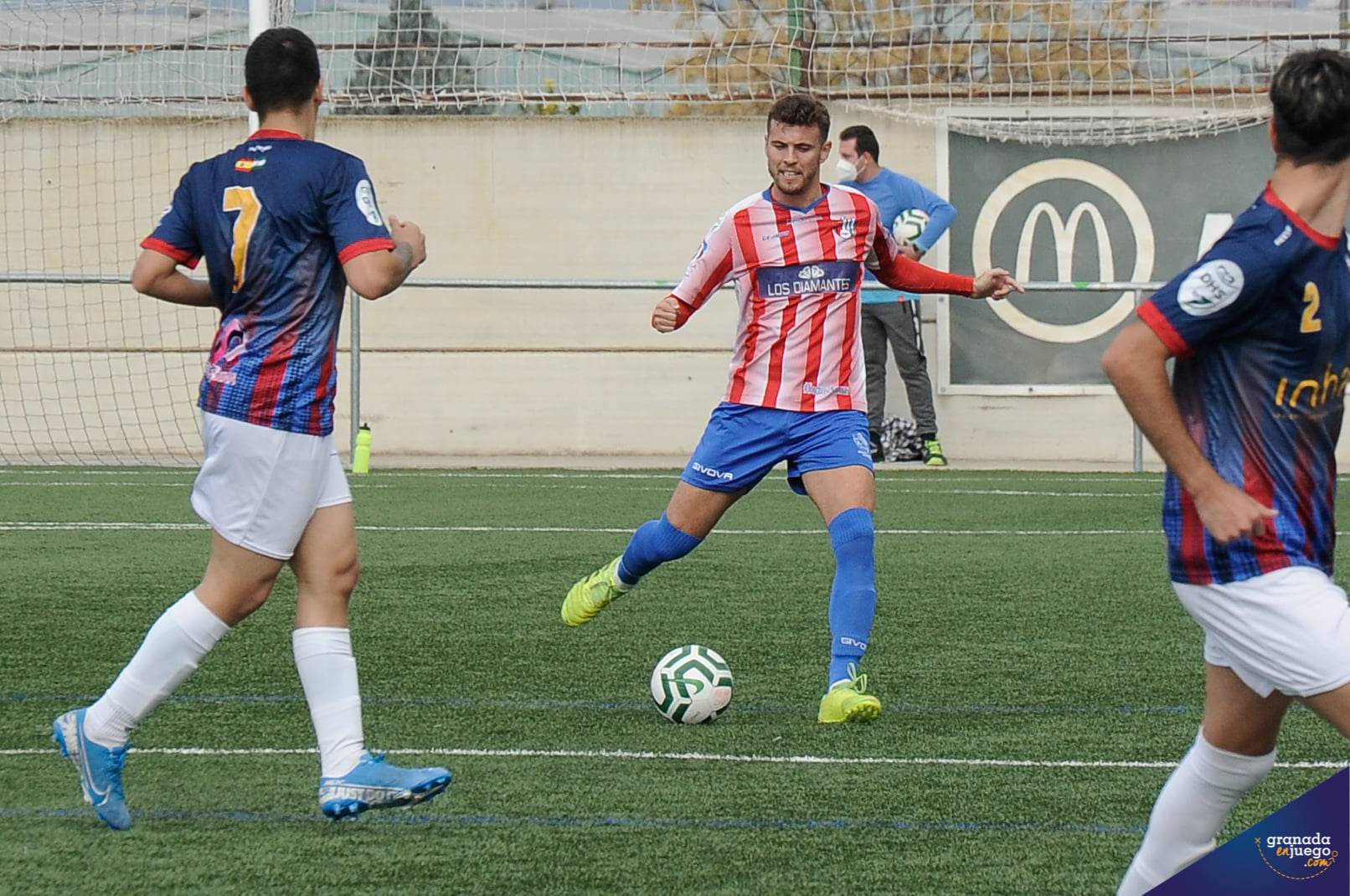 Javi Prieto abrió el marcador con un penalti a lo `panenka´, pero tuvo que abandonar el campo antes del descanso (JOSÉ M. BALDOMERO) Javi Prieto abrió el marcador con un penalti a lo `panenka´, pero tuvo que abandonar el campo antes del descanso (JOSÉ M. BALDOMERO)