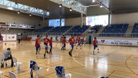 El Multiópticas Baza se paseó en Vera (CB BAZA) 