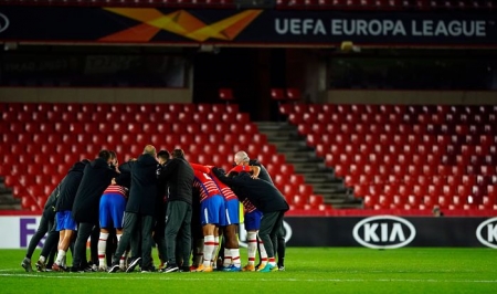 El Granada ya ha pasado la página de la histórica noche de ayer y está completamente centrado en el partido contra el Huesca (PEPE VILLOSLADA / GCF) El Granada ya ha pasado la página de la histórica noche de ayer y está completamente centrado en el partido contra el Huesca (PEPE VILLOSLADA / GCF)