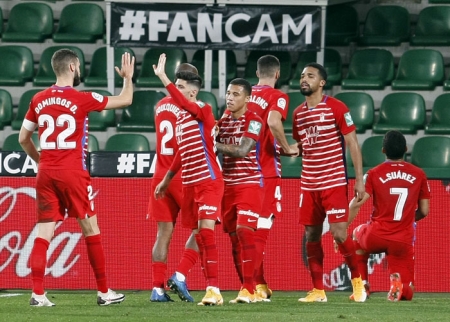 Domingos Duarte en la celebración del tanto de Luis Suárez (LALIGA)