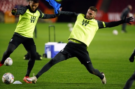 Luis Suárez y Domingos Duarte, durante el entrenamiento de hoy (PEPE VILLOSLADA / GCF) Luis Suárez y Domingos Duarte, durante el entrenamiento de hoy (PEPE VILLOSLADA / GCF)