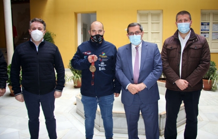 Recepción a Raúl Ortiz en Diputación (DIPUTACIÓN)