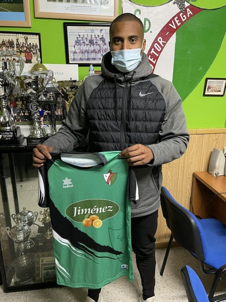David Gueye retorna al Huétor Vega (CD HUÉTOR VEGA) 