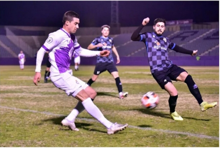 El Agroisa Huétor Tájar se llevó los puntos de `La Victoria` (REAL JAÉN) 