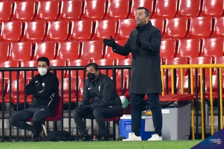Diego Martínez, entrenador del Granada CF (JOSÉ M. BALDOMERO)