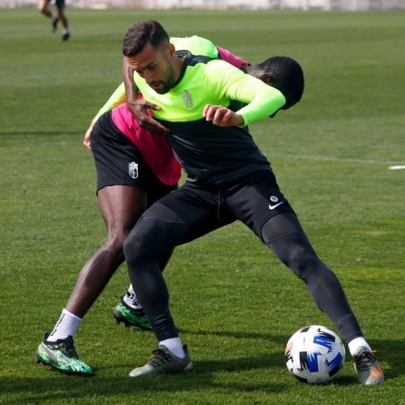 El Recreativo ha preparado el partido con mucha intensidad (GRANADA CF) 