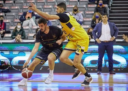 David Iriarte está supliendo a la perfección a Bamba Fall (FERMÍN RODRÍGUEZ / FUNDACIÓN CB GRANADA) 
