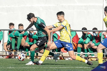 Huétor Tájar y Huétor Vega tienen difíciles compromisos en esta jornada (J. M. BALDOMERO)