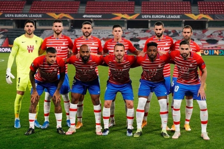 Once titular del Granada en el choque de ayer ante el Molde (PEPE VILLOSLADA / GCF)