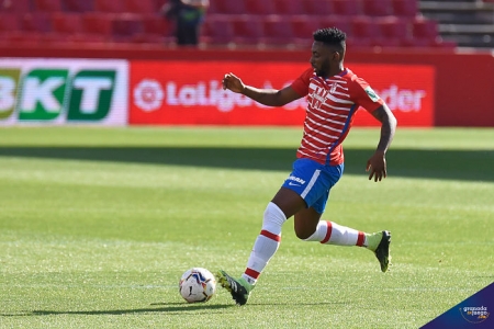 Eteki se va convocado con Camerún (JOSÉ M. BALDOMERO)